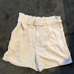 Banana Republic High-Waist Paperbag Shorts in Cream